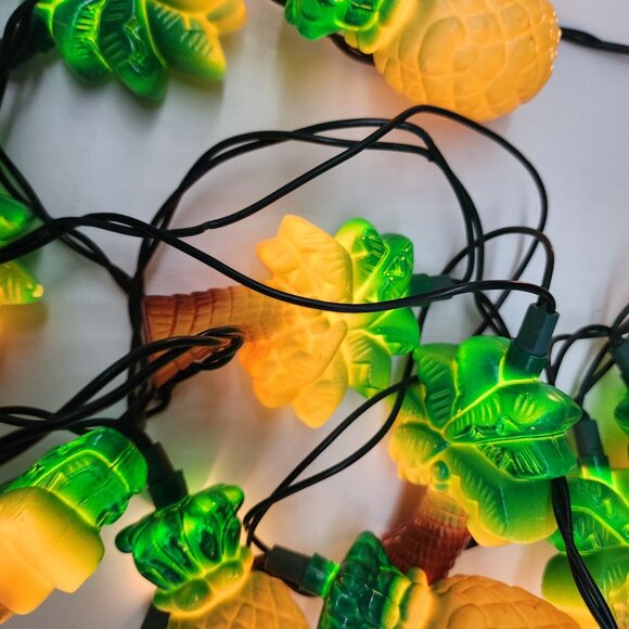 Pineapple Themed String Lights With 10 LED Bulbs Green & Yellow Plastic - Picture 4 of 6